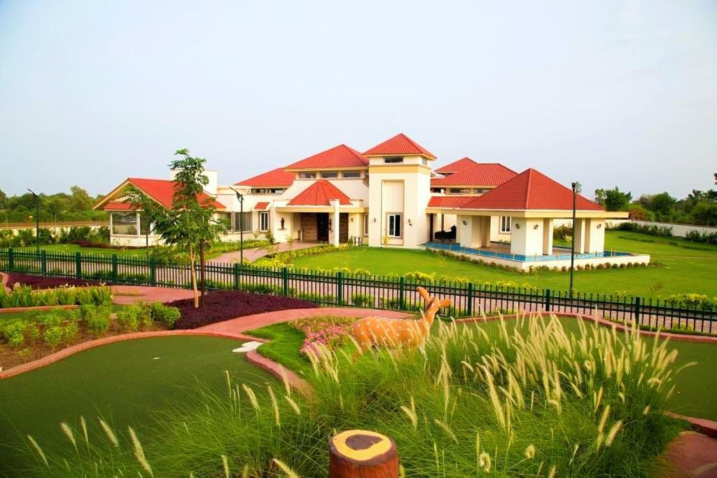 Neonz Resort & Club, Anand, Gujarat Neonz Resort & Club, Anand, Gujarat