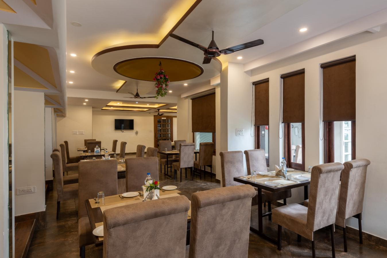 DLS Hotels and Resorts DLS Hotels and Resorts - Image 3